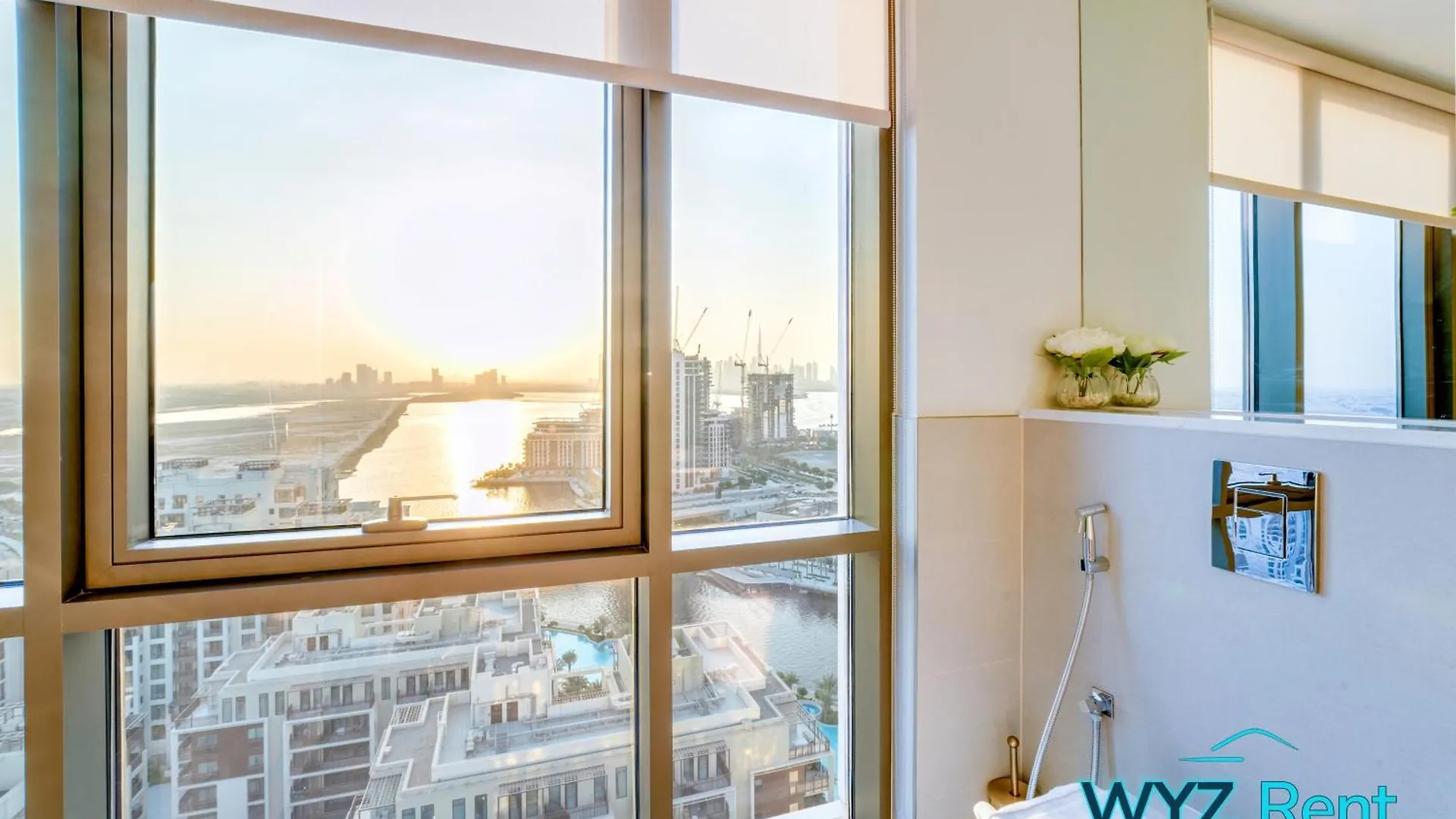 Chic 2 Bedroom In Vida Residences Creek-Beach Access Dubai